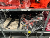 Partij diverse nike/karl lagerfeld/ellesse/kipling/steve madden/etc tassen (73x) - afbeelding 4 van  26