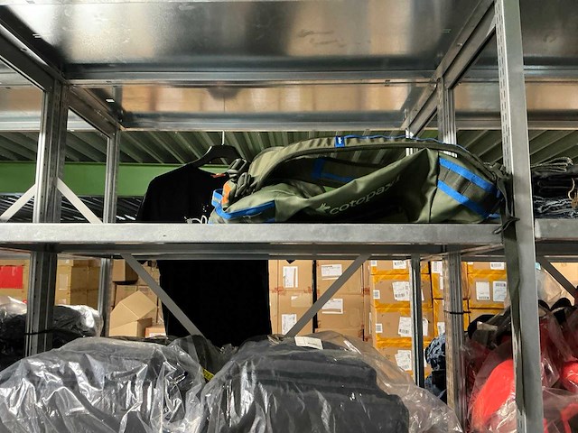 Partij diverse nike/karl lagerfeld/ellesse/kipling/steve madden/etc tassen (73x) - afbeelding 5 van  26