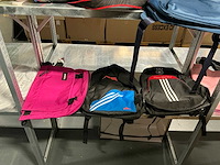 Partij diverse nike/karl lagerfeld/ellesse/kipling/steve madden/etc tassen (73x) - afbeelding 20 van  26