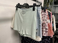 Partij diverse nikkie/tommyjeans/calvinkleinjeans/armaniexchange/etc dames kleding (25x) - afbeelding 34 van  36