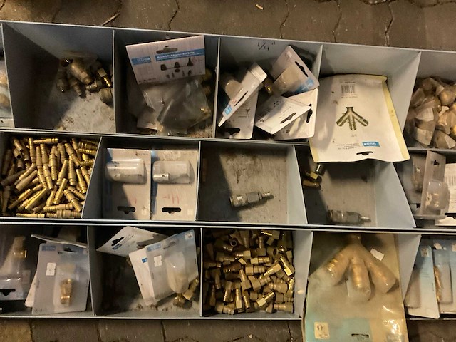 Partij diverse nippels - afbeelding 3 van  4