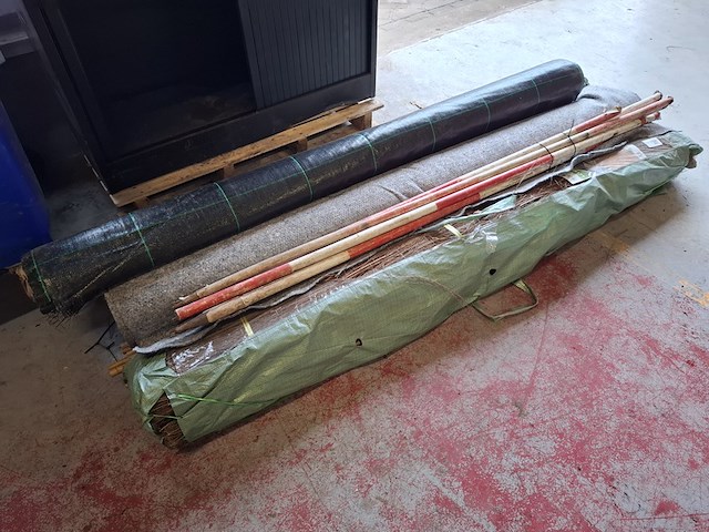 Partij diverse o.a. antiworteldoek - afbeelding 2 van  7