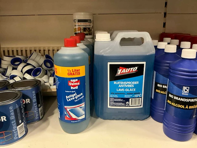 Partij diverse o.a uni-lock/ijzermenie/brandspiritus/slotfree/gedemineraliseerd water/etc (338x) - afbeelding 11 van  13