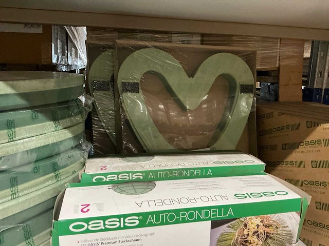 Partij diverse oasis steekschuim (482x) - afbeelding 2 van  8