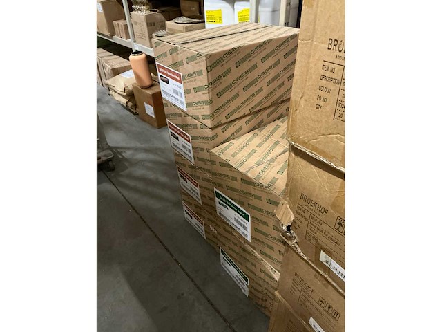 Partij diverse oasis steekschuim (84x) - afbeelding 2 van  3