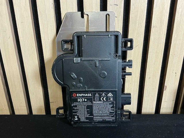 Partij diverse omvormers - afbeelding 2 van  9