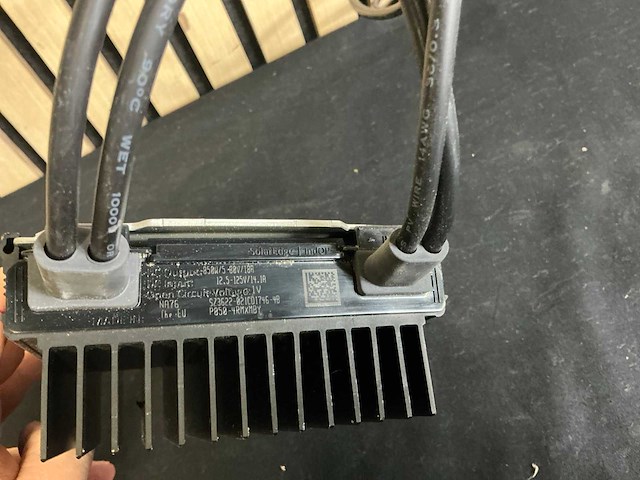 Partij diverse omvormers - afbeelding 3 van  9