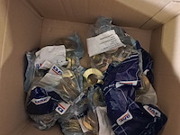 Partij diverse onderdelen en ijzerwaren, o.a daf - afbeelding 4 van  8