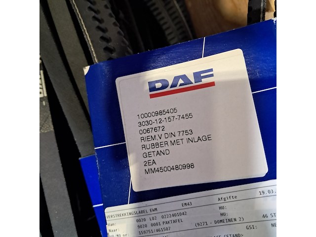 Partij diverse onderdelen en ijzerwaren, o.a daf - afbeelding 7 van  8