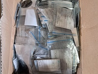 Partij diverse onderdelen en ijzerwaren - afbeelding 2 van  7