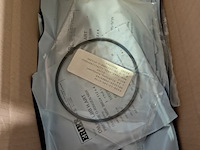 Partij diverse onderdelen en ijzerwaren - afbeelding 5 van  7