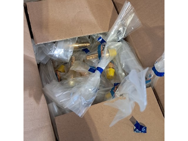 Partij diverse onderdelen en ijzerwaren - afbeelding 6 van  7