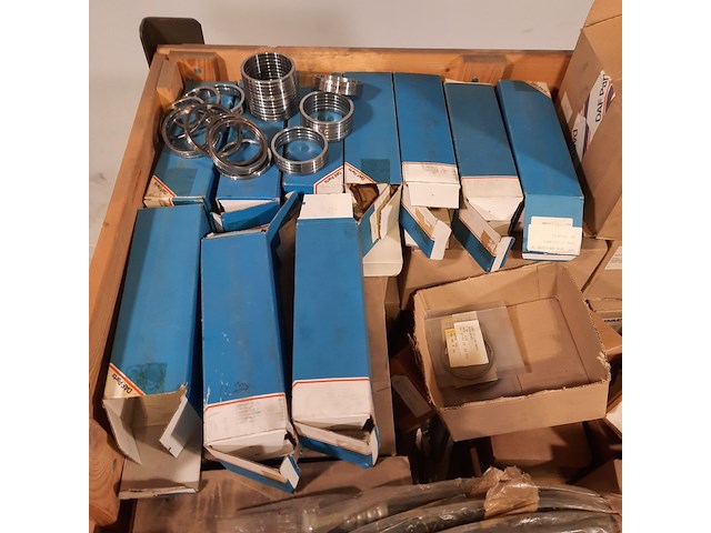 Partij diverse onderdelen, o.a. daf - afbeelding 11 van  12