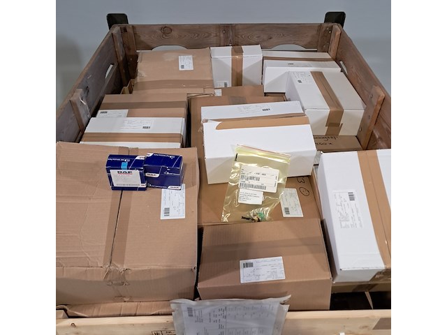 Partij diverse onderdelen, o.a daf - afbeelding 2 van  8