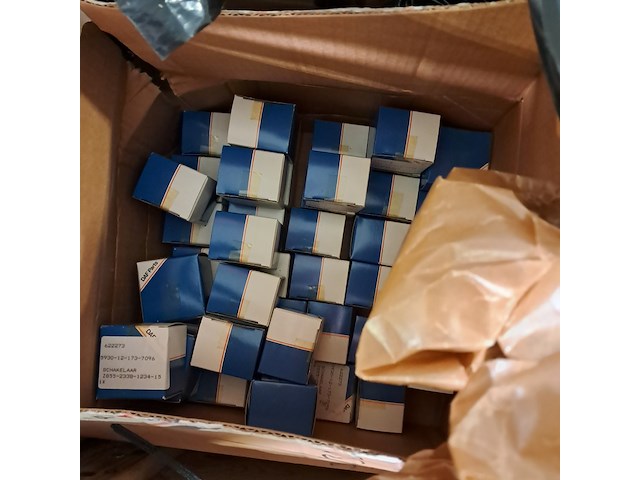 Partij diverse onderdelen, o.a daf - afbeelding 7 van  7