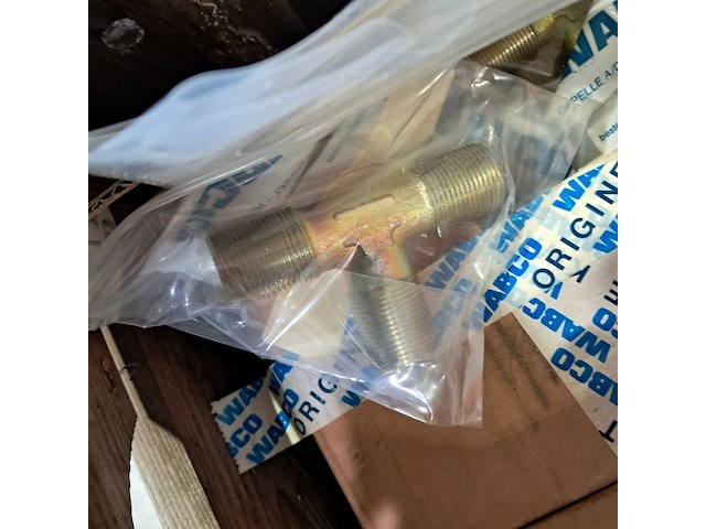 Partij diverse onderdelen, o.a wabco - afbeelding 5 van  8