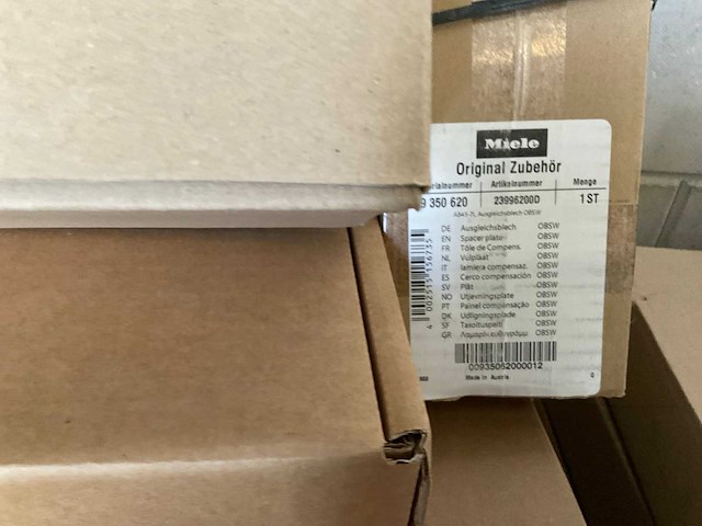 Partij diverse onderdelen voor miele apparatuur - afbeelding 2 van  5
