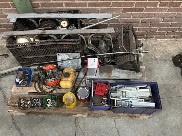 Partij diverse onderdelen - afbeelding 2 van  5