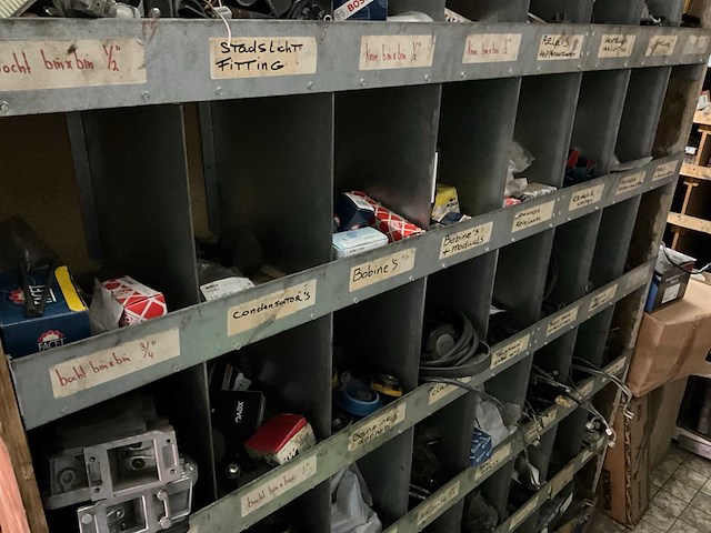 Partij diverse onderdelen - afbeelding 15 van  37