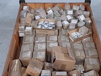 Partij diverse onderdelen - afbeelding 2 van  5