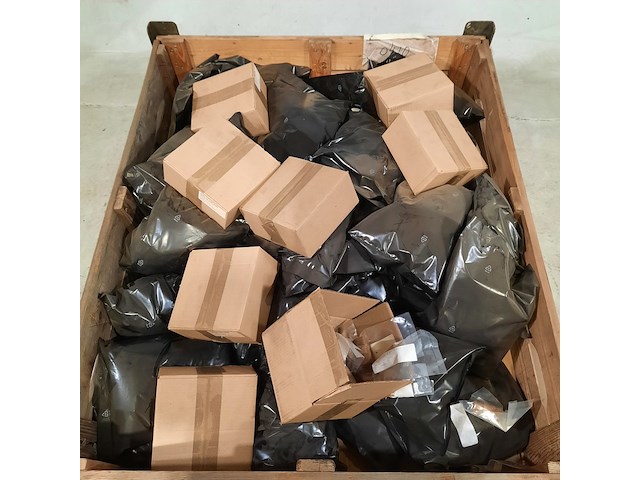 Partij diverse onderdelen - afbeelding 2 van  7