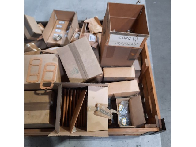 Partij diverse onderdelen - afbeelding 4 van  12