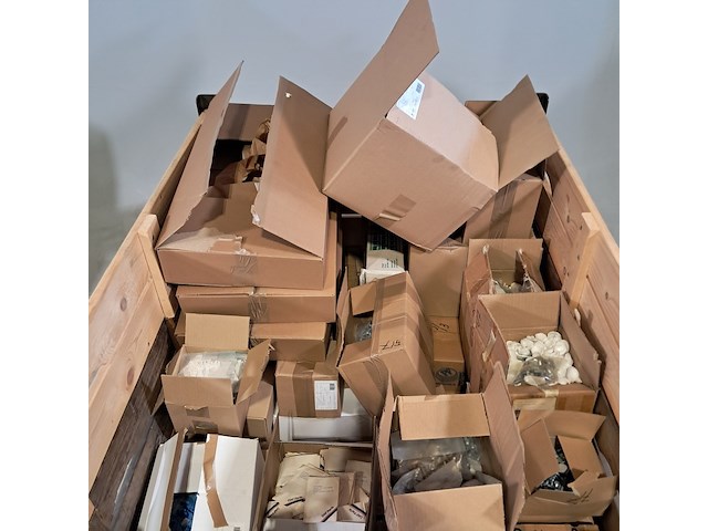 Partij diverse onderdelen - afbeelding 2 van  8