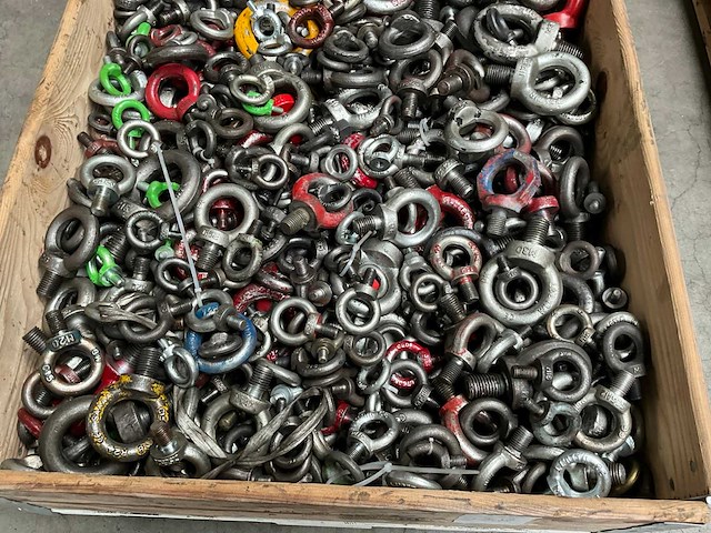 Partij diverse oogbouten / hijsoogmoeren - afbeelding 2 van  2