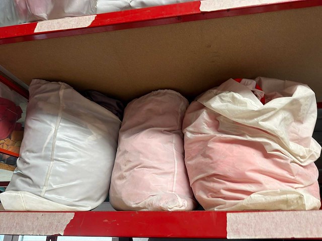 Partij diverse opblaas figuren - afbeelding 5 van  14