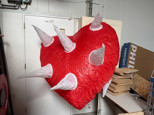 Partij diverse opblaas figuren - afbeelding 1 van  14