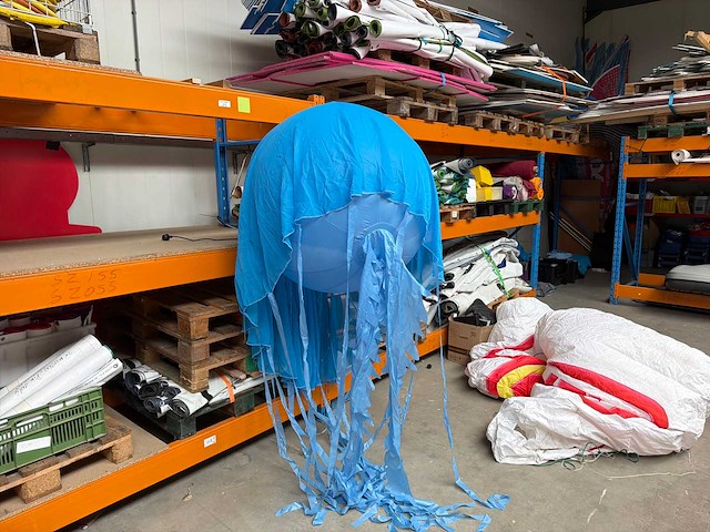 Partij diverse opblaas figuren - afbeelding 10 van  14