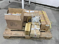 Partij diverse ornamenten - afbeelding 2 van  5