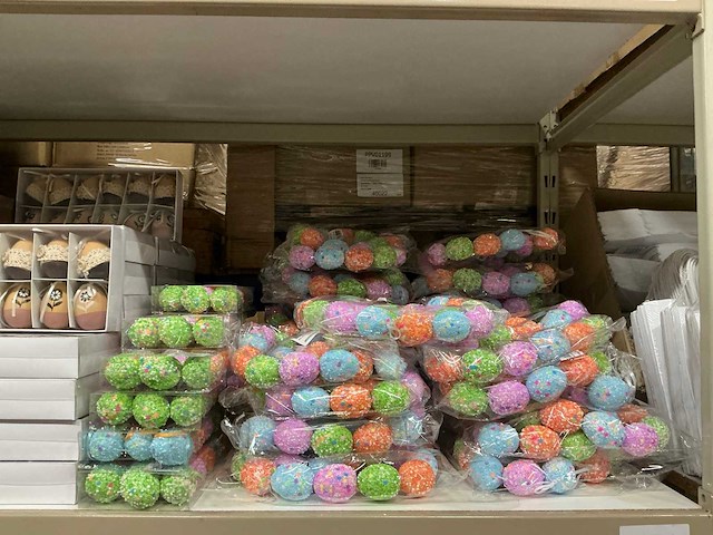 Partij diverse paasdecoratie (148x) - afbeelding 7 van  7