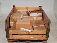 Partij diverse pakkingen - afbeelding 1 van  6