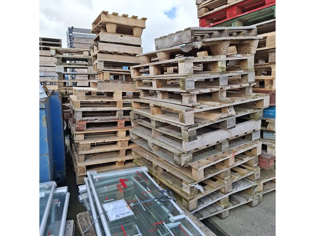 Partij diverse pallets/ brandhout - afbeelding 3 van  5