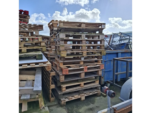 Partij diverse pallets/ brandhout - afbeelding 5 van  5