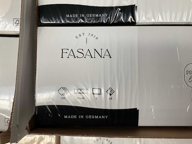 Partij diverse papieren servetten - afbeelding 1 van  4