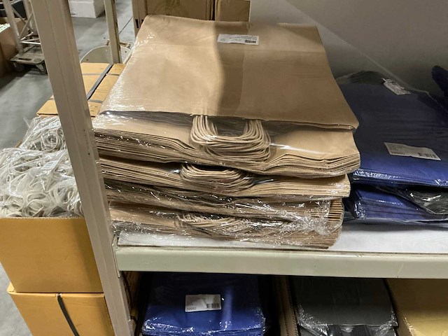 Partij diverse papieren/hemdraagtassen - afbeelding 12 van  17