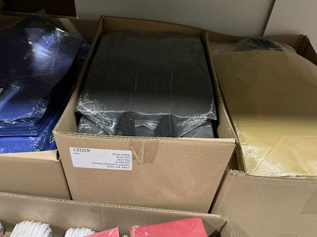 Partij diverse papieren/hemdraagtassen - afbeelding 15 van  17