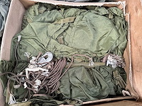 Partij diverse parachuteonderdelen - afbeelding 2 van  4