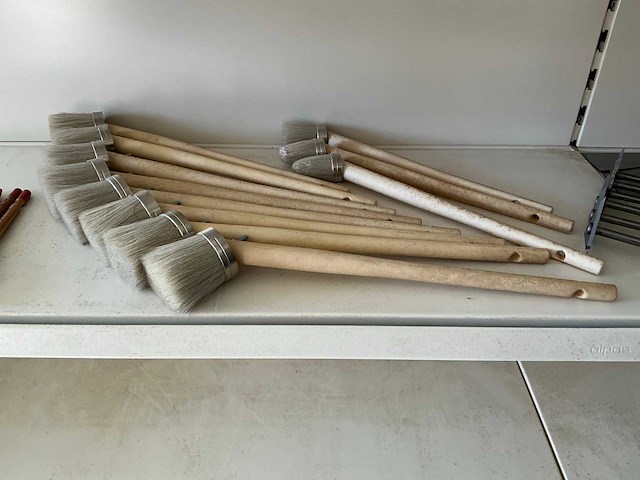 Partij diverse patentkwasten/verfschrapers/spatels/etc (102x) - afbeelding 6 van  6