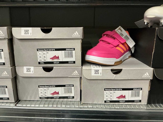 Partij diverse payntr & adidas schoenen (89x) - afbeelding 5 van  26