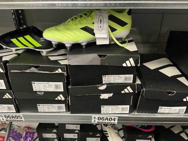Partij diverse payntr & adidas schoenen (89x) - afbeelding 9 van  26