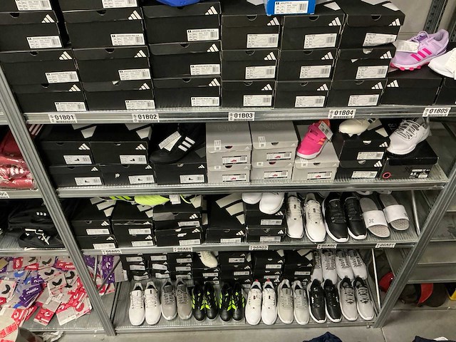 Partij diverse payntr & adidas schoenen (89x) - afbeelding 22 van  26