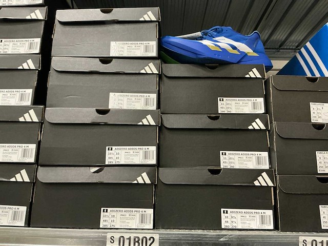 Partij diverse payntr & adidas schoenen (89x) - afbeelding 26 van  26