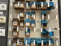 Partij diverse peha/bj refl/ion/q-link/etc schakelmateriaal&contactdozen/etc (685x) - afbeelding 16 van  19