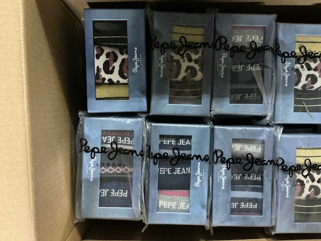 Partij diverse pepe jeans sokken 3-packs (36x) - afbeelding 2 van  7
