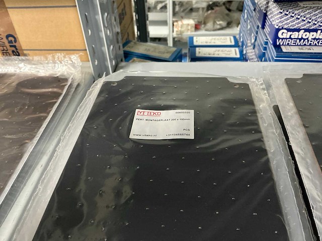 Partij diverse pert. montageplaten - afbeelding 2 van  17