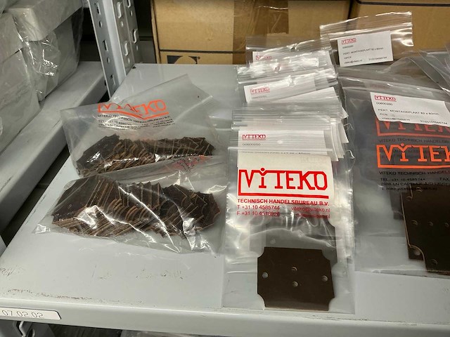 Partij diverse pert. montageplaten - afbeelding 8 van  17