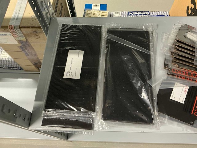 Partij diverse pert. montageplaten - afbeelding 12 van  17